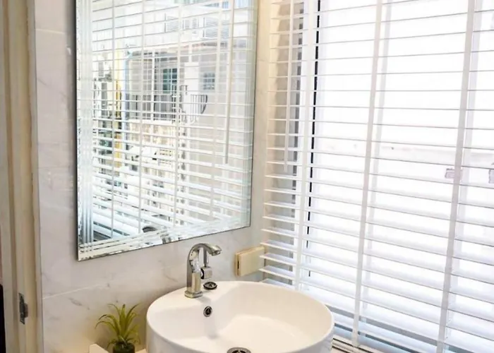 Hotel Bnb98 Silom
