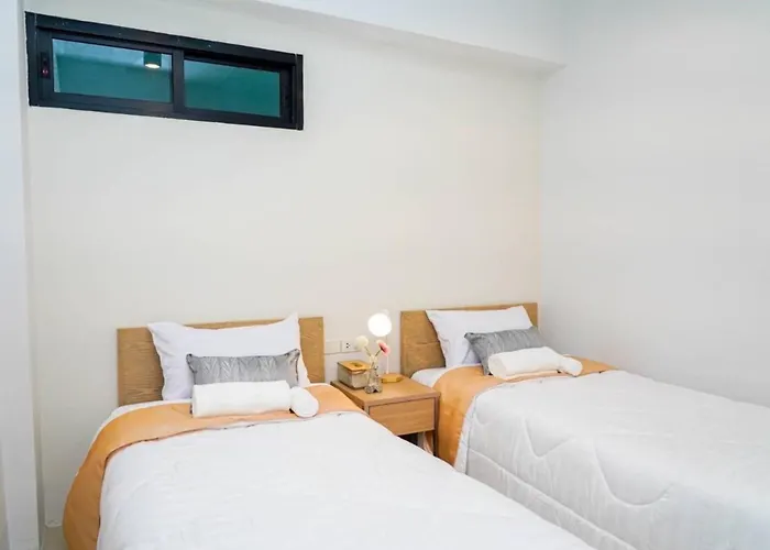 Bnb98 Silom