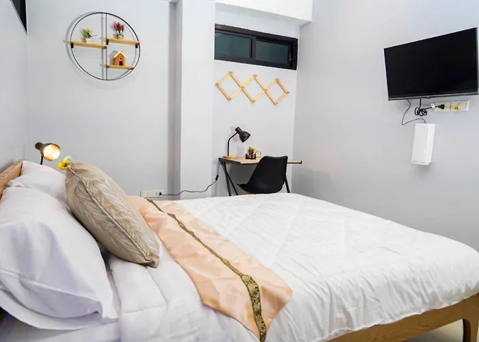 Hotel Bnb98 Silom 3*