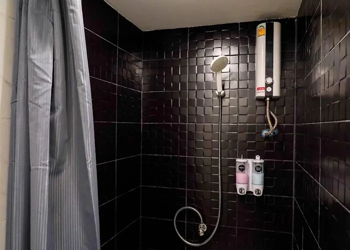 Hotel Bnb98 Silom