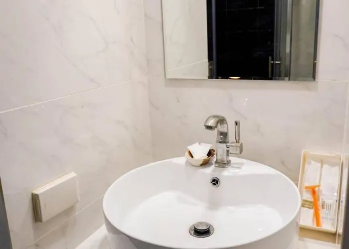 Hotel Bnb98 Silom