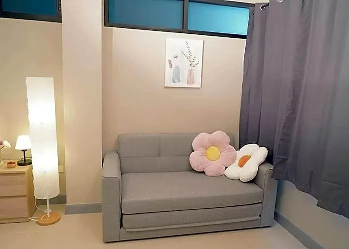 Bnb98 Silom 3*
